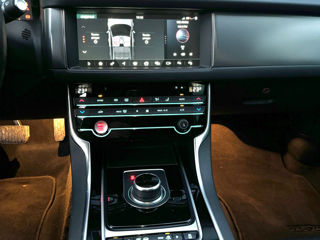 Jaguar XF foto 8