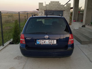 Volkswagen Golf foto 8