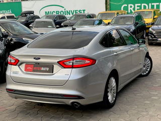 Ford Fusion foto 4