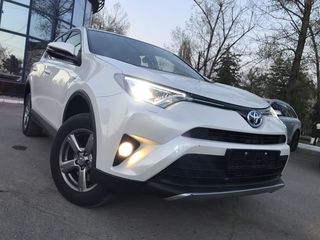 Toyota Rav 4 foto 1