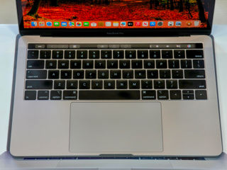 MacBook Pro 13 Retina 2019 (Core i5 8279u/8Gb Ram/128Gb SSD/Iris Graphics/144 Cycles/13.3" Retina) foto 7