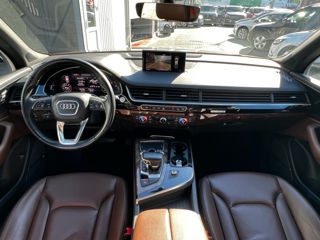 Audi Q7 foto 8