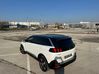 Peugeot 5008 foto 3