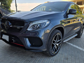 Mercedes GLE Coupe foto 1