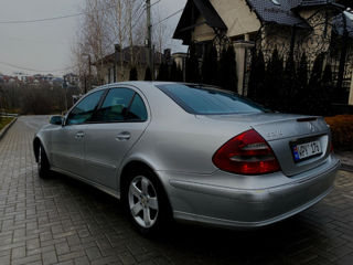 Mercedes E-Class foto 6