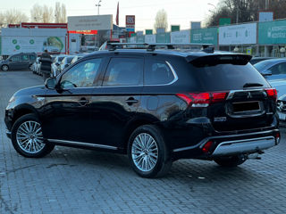 Mitsubishi Outlander foto 5