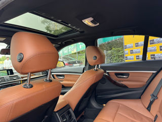 BMW 3 Series foto 10