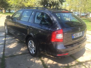 Skoda Octavia foto 4