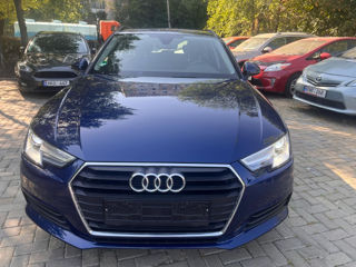 Audi A4 foto 1