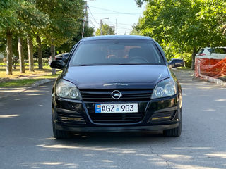 Opel Astra foto 2