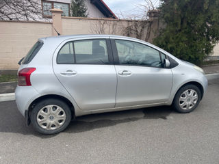 Toyota Yaris foto 3