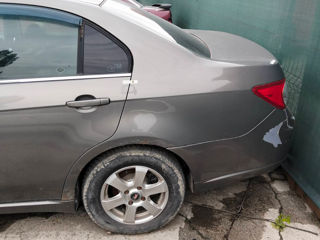 Chevrolet Epica фото 5