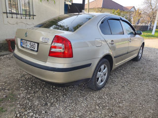 Skoda Octavia foto 4