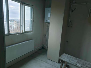 Apartament cu 2 camere, 56 m², Centru, Florești foto 4