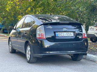 Toyota Prius foto 4