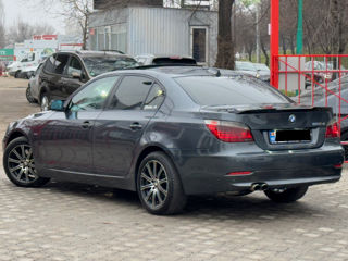 BMW 5 Series foto 5