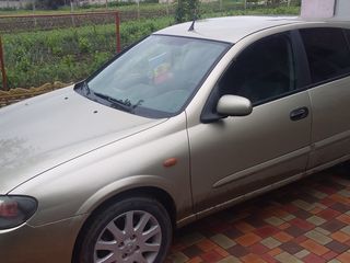 Nissan Almera foto 3