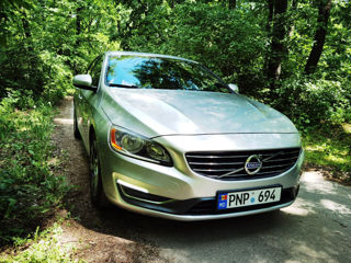 Volvo S60 foto 10