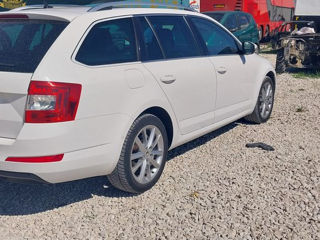 Skoda Octavia foto 9