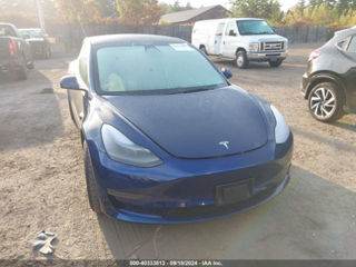 Tesla Model 3 foto 11