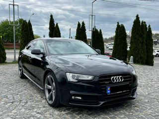 Audi A5 foto 1