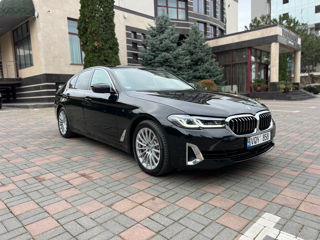 BMW 5 Series foto 2