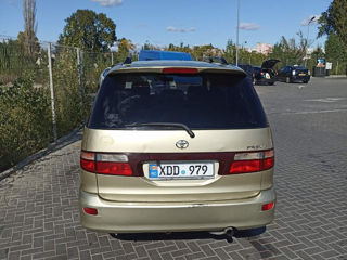 Toyota Previa foto 4