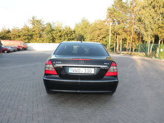 Mercedes E-Class foto 5