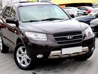 Hyundai Santa FE foto 1