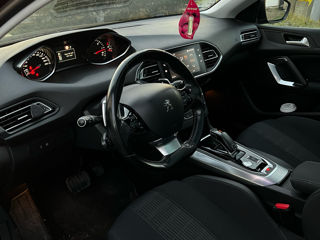 Peugeot 308 foto 4