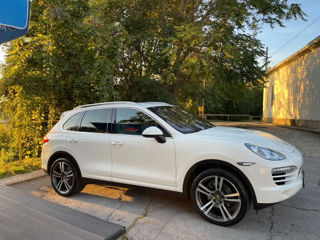 Porsche Cayenne foto 2