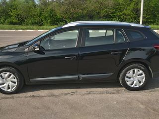 Renault Megane foto 2