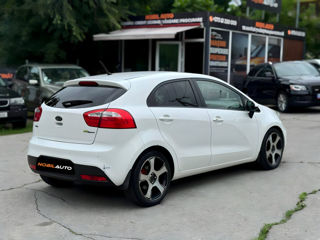 KIA Rio foto 4