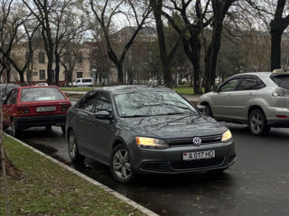 Volkswagen Jetta foto 5