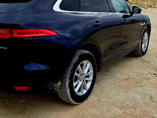 Jaguar F-Pace foto 4