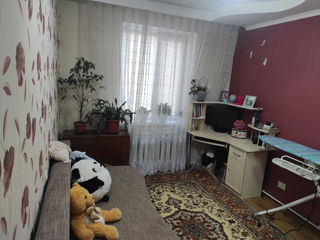 Apartament cu 3 camere, 70 m², BAM, Bălți