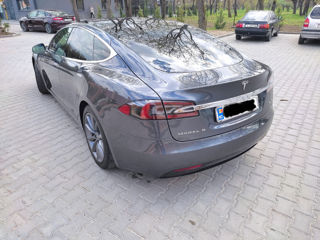 Tesla Model S foto 5