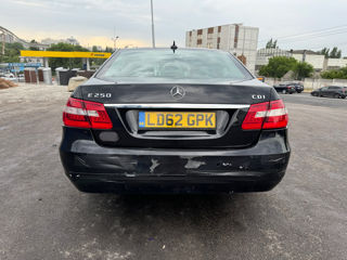 Mercedes E-Class foto 7