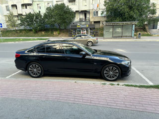 BMW 5 Series foto 3