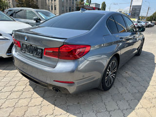 BMW 5 Series foto 5