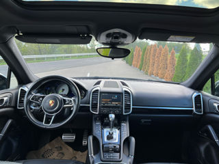 Porsche Cayenne foto 6