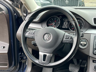 Volkswagen Passat foto 9