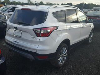 Ford Escape foto 4