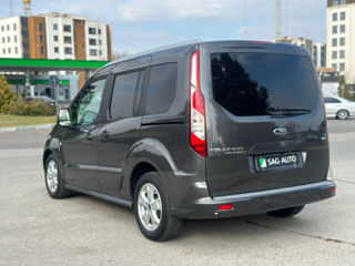 Ford Tourneo Connect foto 2