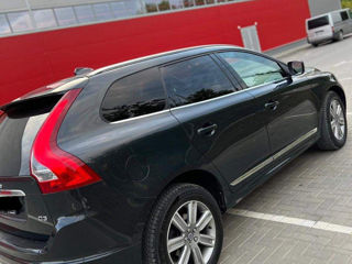 Volvo XC60 foto 3