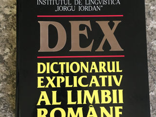 Dicționar explicativ, în stare foarte bună, 200 lei.