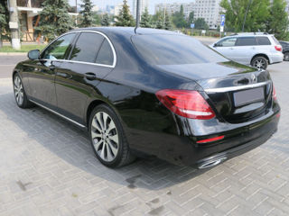 Mercedes E-Class foto 8