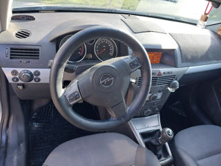 Opel Astra foto 7