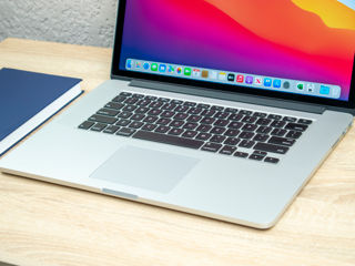 Macbook Pro 15/ Core I7 4770HQ/ 16Gb Ram/ Iris Pro/ 256Gb SSD/ 15.4" Retina/ 280 Cycles! foto 6