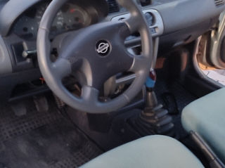 Nissan Micra foto 4